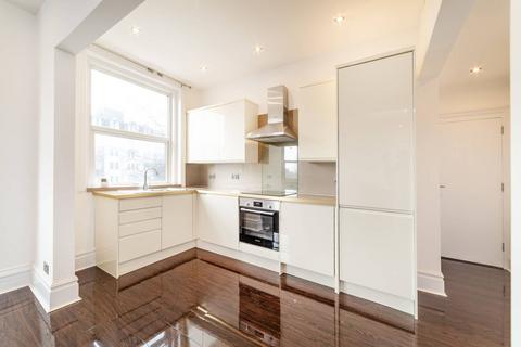 3 bedroom flat for sale, Finchley Road, Hampstead, London, NW3