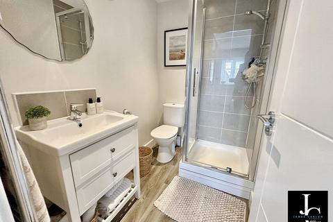 12 Mollett Drive, Ironbridge, Telford, TF8 7BH