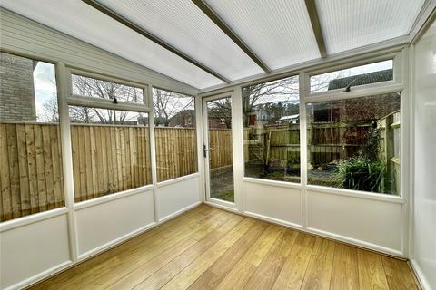 18 Bankview, Lymington, SO41 8YG