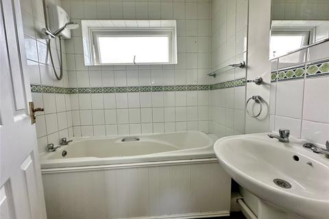18 Bankview, Lymington, SO41 8YG