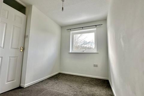 18 Bankview, Lymington, SO41 8YG