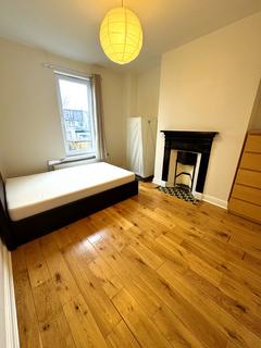 1 bedroom in a house share to rent, Mortlake Road, Ilford IG1