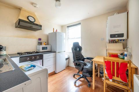 Studio for sale, Chobham Road, Stratford, London, E15