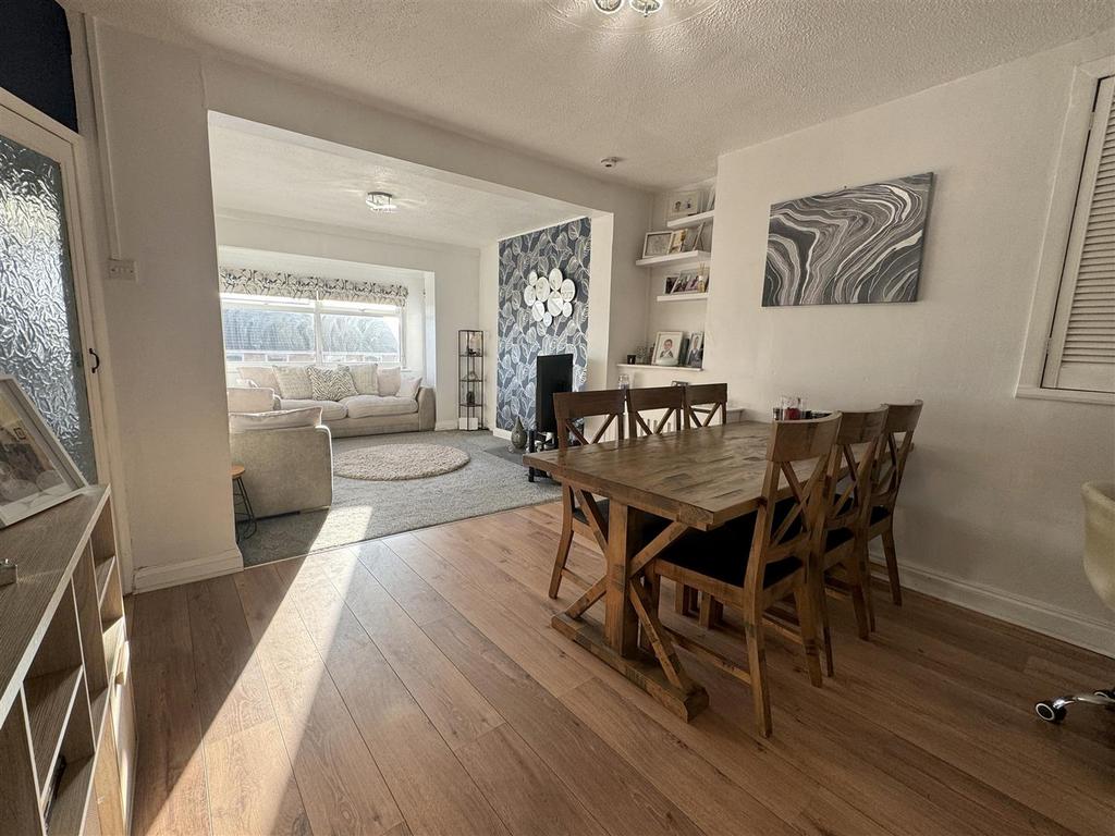 Living room/Diner