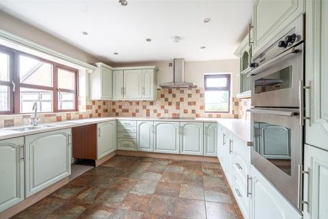 4 bedroom detached house to rent, Measham Road, Oakthorpe, Swadlincote, Leicestershire, DE12