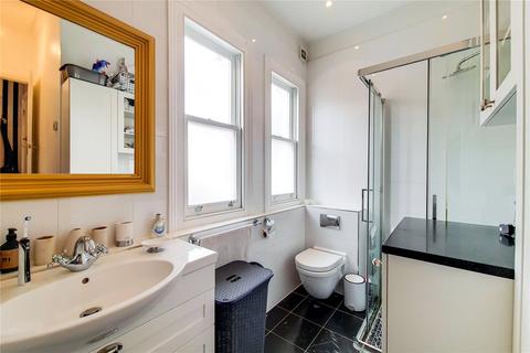 1 bedroom flat for sale, Leathwaite Road, London