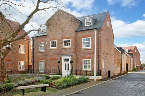 5 bedroom detached house for sale, Uttley Lane, Wilton Park, Beaconsfield, Buckinghamshire, HP9