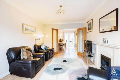 26 Falcon Way, Brackley, NN13 6PZ