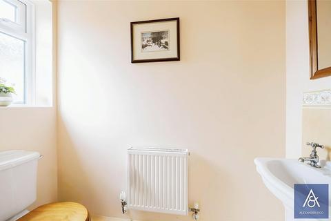 26 Falcon Way, Brackley, NN13 6PZ