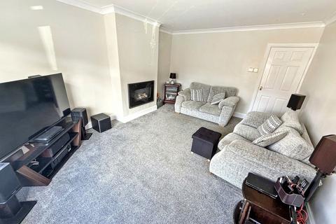 2 bedroom semi-detached bungalow for sale, Benridge Close, Acklam, Middlesbrough, North Yorkshire, TS5 8RJ