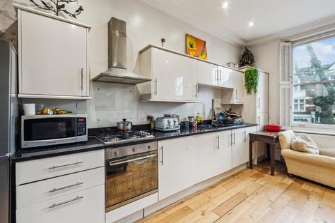 2 bedroom flat to rent, Chiswick High Road, London