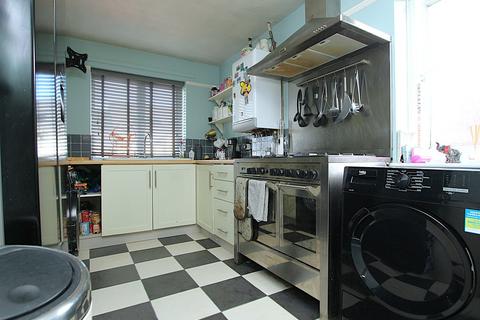 2 bedroom flat for sale, Ivor Road, Hamworthy , Poole, BH15