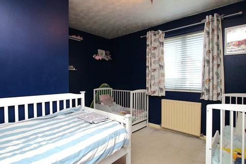 2 bedroom flat for sale, Ivor Road, Hamworthy , Poole, BH15