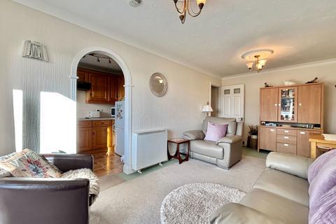 2 bedroom flat for sale, Dunstone Park Road, Paignton