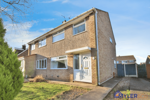 3 bedroom semi-detached house for sale, Cowan Way, Widnes, WA8