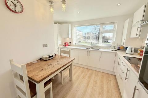 2 bedroom apartment for sale, Albany Gardens, Hampton Lane, Solihull