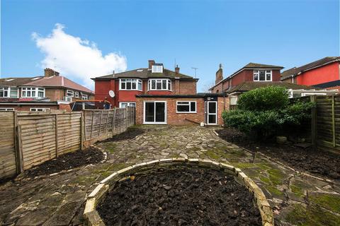 5 bedroom semi-detached house for sale, Woodland Rise, GREENFORD