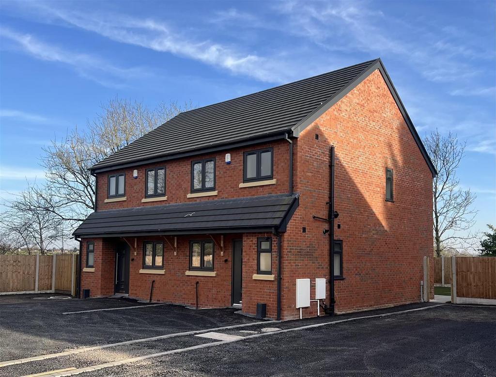 Blackhalve Lane Wednesfield 285 1.jpg