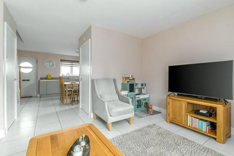 3 bedroom end of terrace house for sale, Skelton Park, Denny, FK6