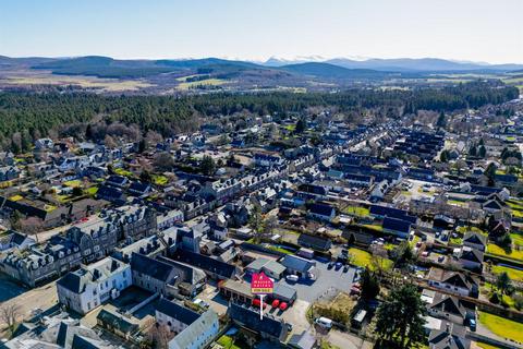 2 Birchview Terrace High Street, Grantown-on-spey, PH26 3HB