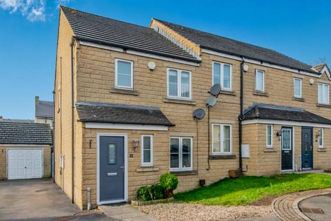 3 bedroom terraced house for sale, Teasel Close, Liversedge, West Yorkshire, WF15