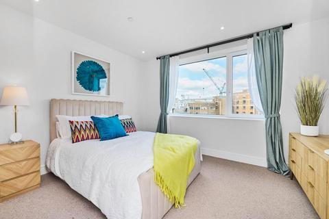2 bedroom flat to rent, Bombay Street SE16