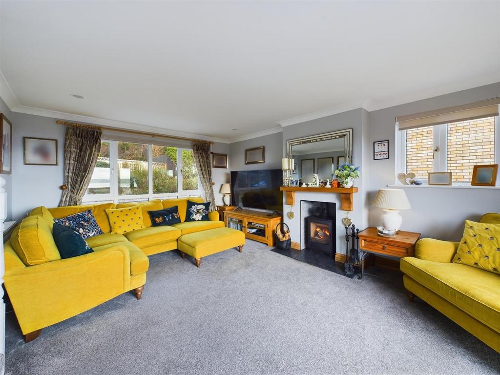 CAM03055 G0-PR0175-STILL009.jpg