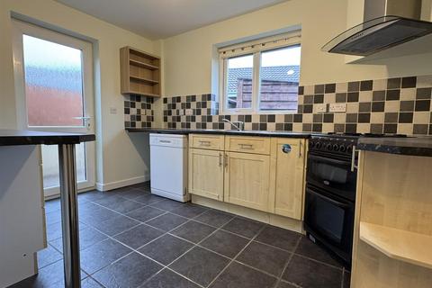 2 bedroom semi-detached house to rent, Kaymaur Close, Duddleston Heath