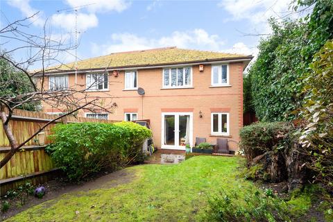 5 Woodlawn Close, London, SW15 2RE