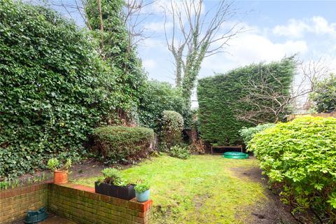 5 Woodlawn Close, London, SW15 2RE