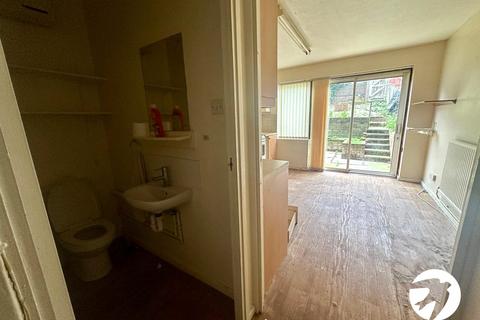 3 bedroom terraced house for sale, Wisteria Road, London, SE13