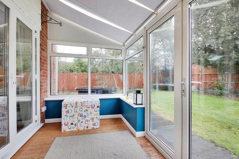 4 Studley Crescent, Longfield, DA3 7JL