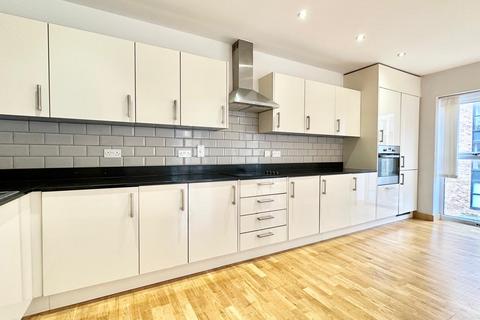 3 bedroom apartment for sale, William Mundy Way, Dartford DA1