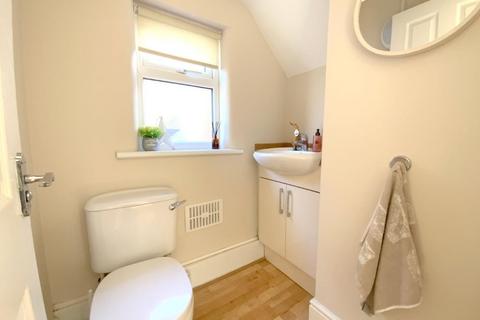 14 Beech Avenue, Grimsby, DN33 2AZ