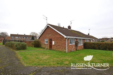 2 bedroom semi-detached bungalow for sale, Hawthorn Avenue, King's Lynn PE32