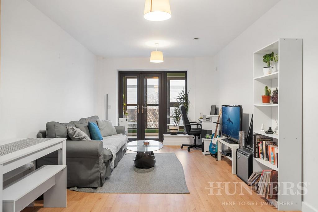 Flat 25, Joshua Court N15 4 FR-7.jpg