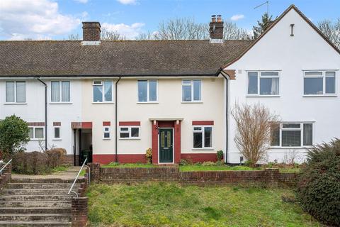 3 bedroom terraced house for sale, Lakers Rise, Banstead