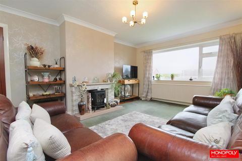 undefined, Dalar Wen, Denbigh LL16