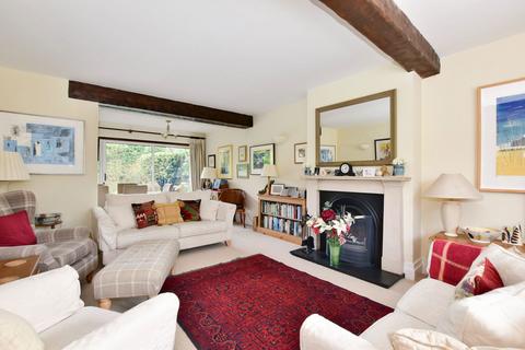 Dell Cottage, 14 Haddon Road, Chorleywood, Rickmansworth, WD3 5AN