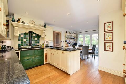 Dell Cottage, 14 Haddon Road, Chorleywood, Rickmansworth, WD3 5AN