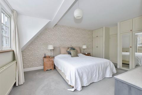 Dell Cottage, 14 Haddon Road, Chorleywood, Rickmansworth, WD3 5AN