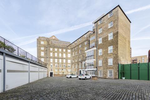 1 bedroom apartment for sale, Greenwich High Road Greenwich SE10