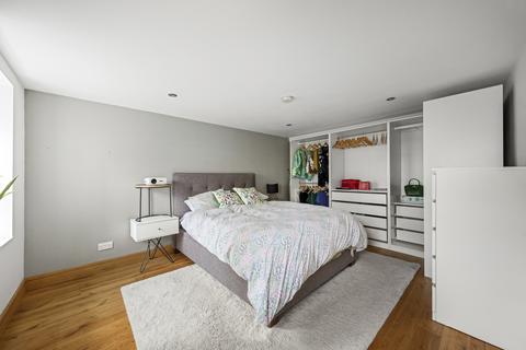 1 bedroom apartment for sale, Greenwich High Road Greenwich SE10