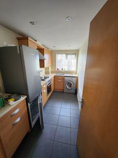 2 bedroom house to rent, Jenkinson Grove, Doncaster, South Yorkshire