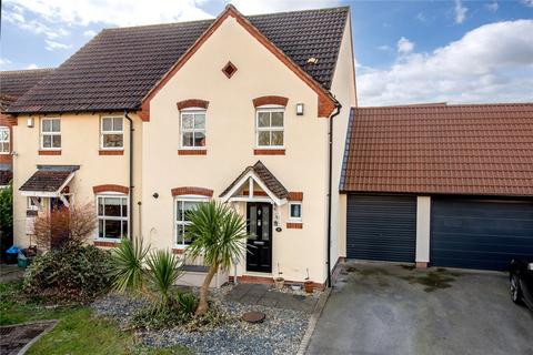 39 Needhams Patch, Cotford St Luke, Taunton, TA4 1JF