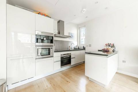 2 bedroom flat to rent, Grosvenor Waterside, Belgravia, London, SW1W