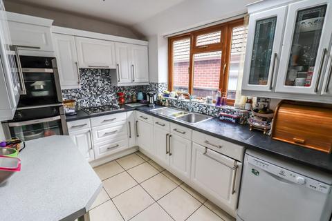 4 bedroom detached bungalow for sale, Station Road, Arley, Coventry