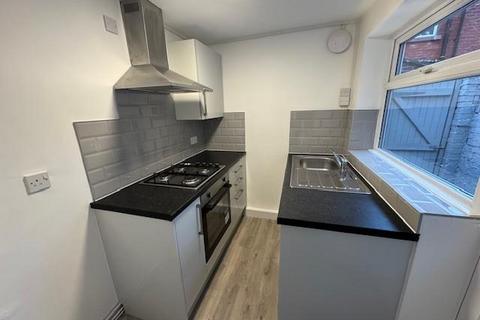 2 bedroom house to rent, Methuen Street, Liverpool