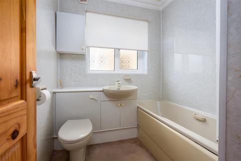 3 Owst Road, Keyingham, Hull, HU12 9TH