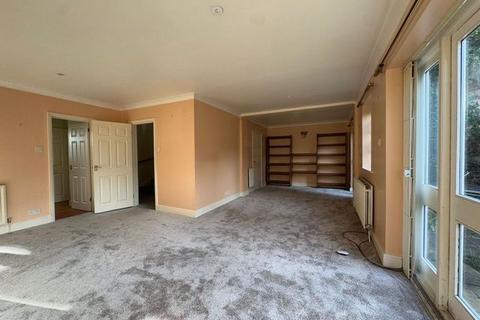 3 Devonshire Place, London, NW2 2HX